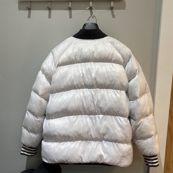 ADIDAS Originals Men’s Reversible Puffer Jacket - Picture 5 of 5